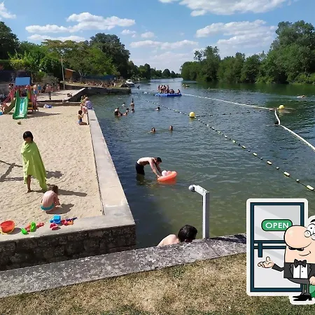 Gite Du Midi De Saint-Porchaire - Charmante Maison De Vacances Avec Piscine Chauffee Exterior foto